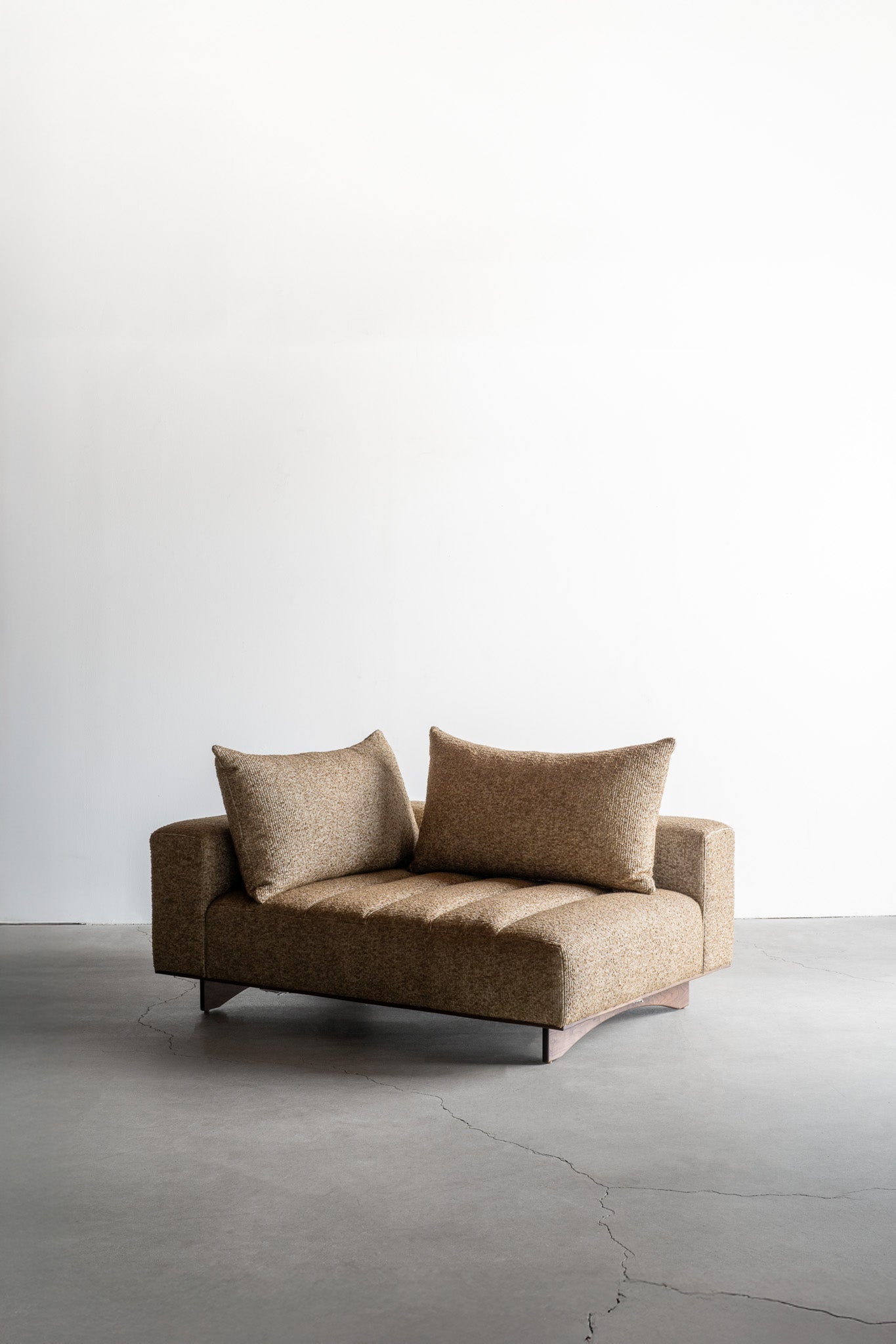 Ames Sofa Sectional (Four Piece)
