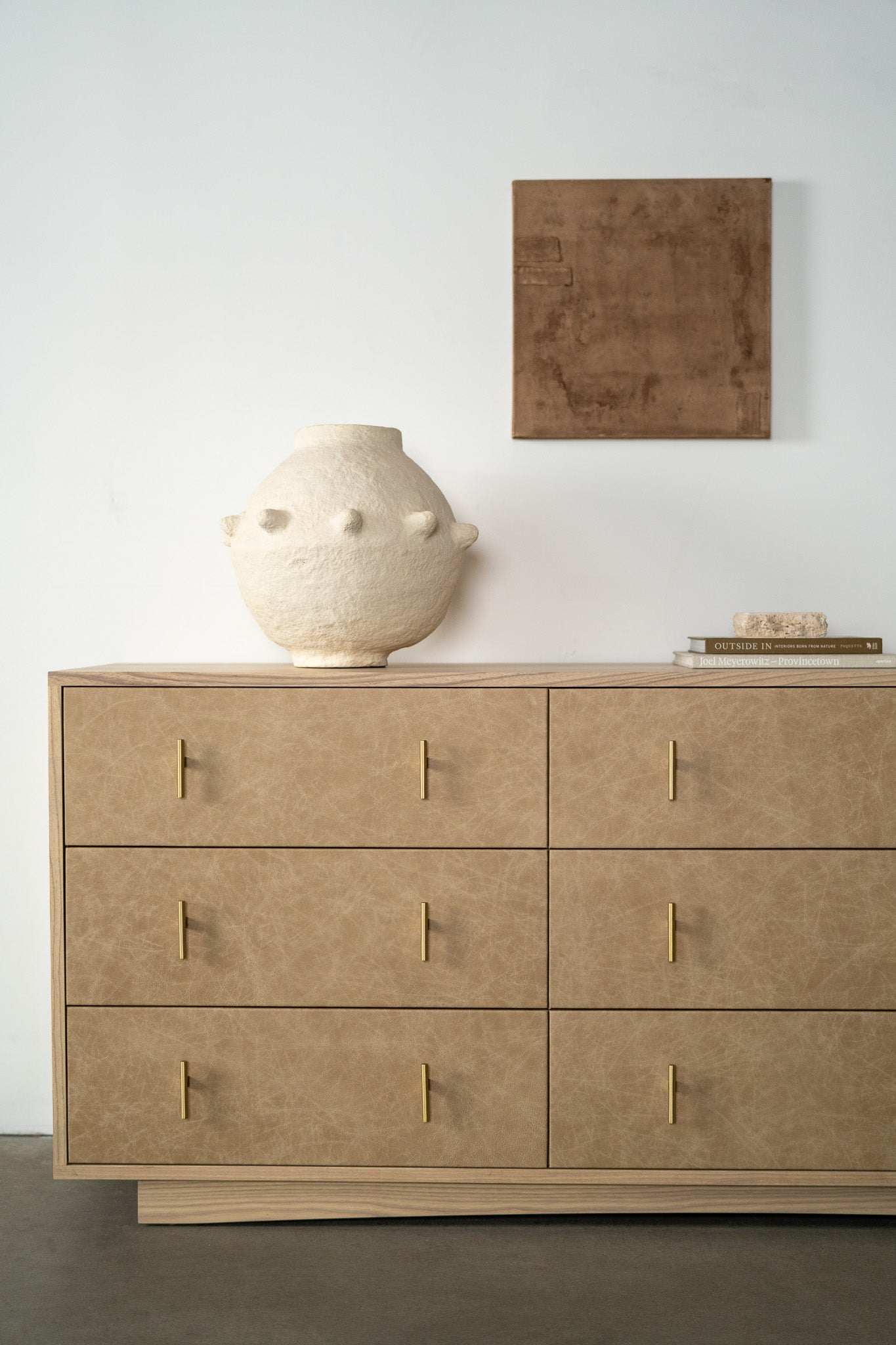 Faria Dresser
