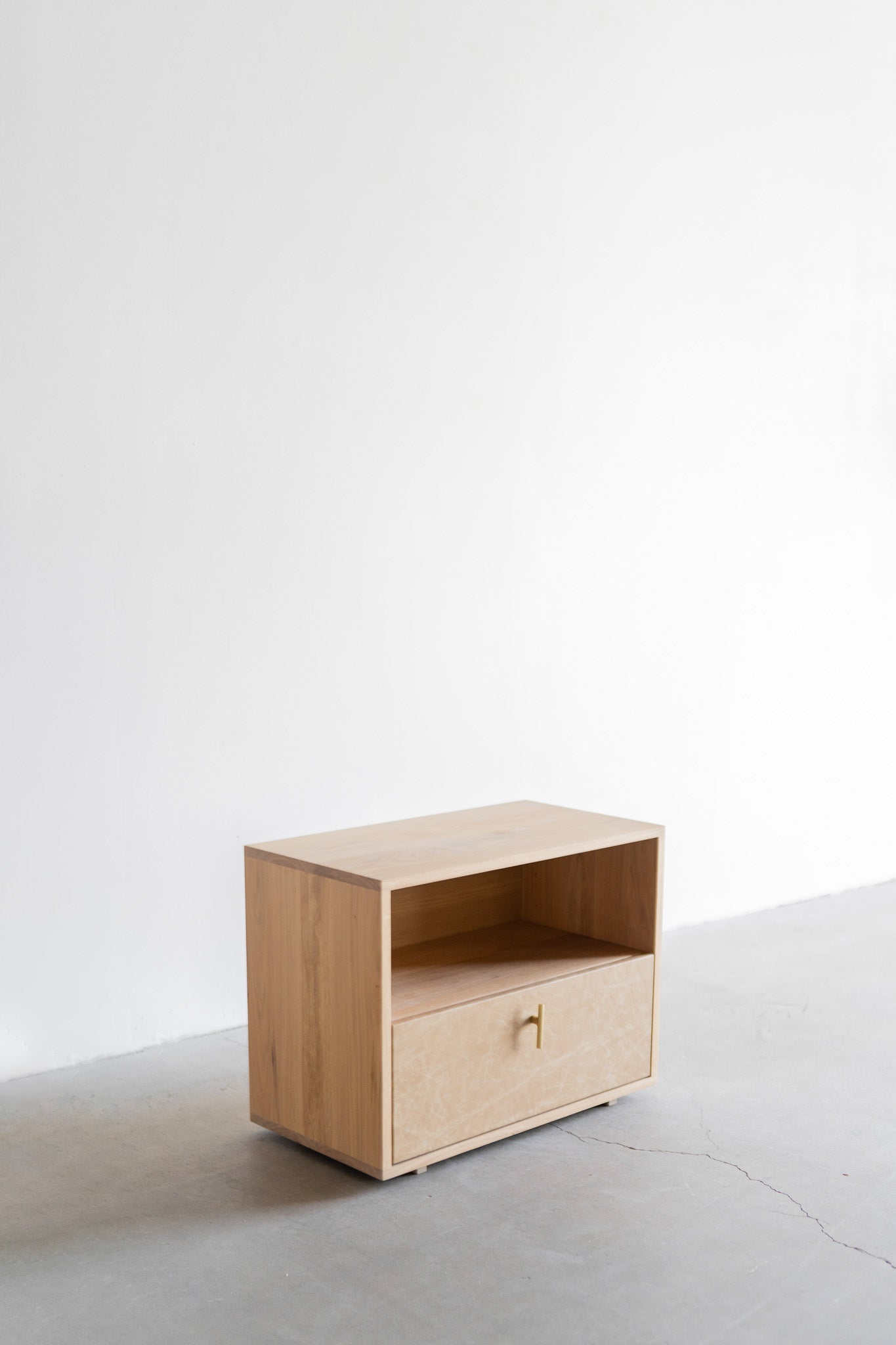 Faria Nightstand