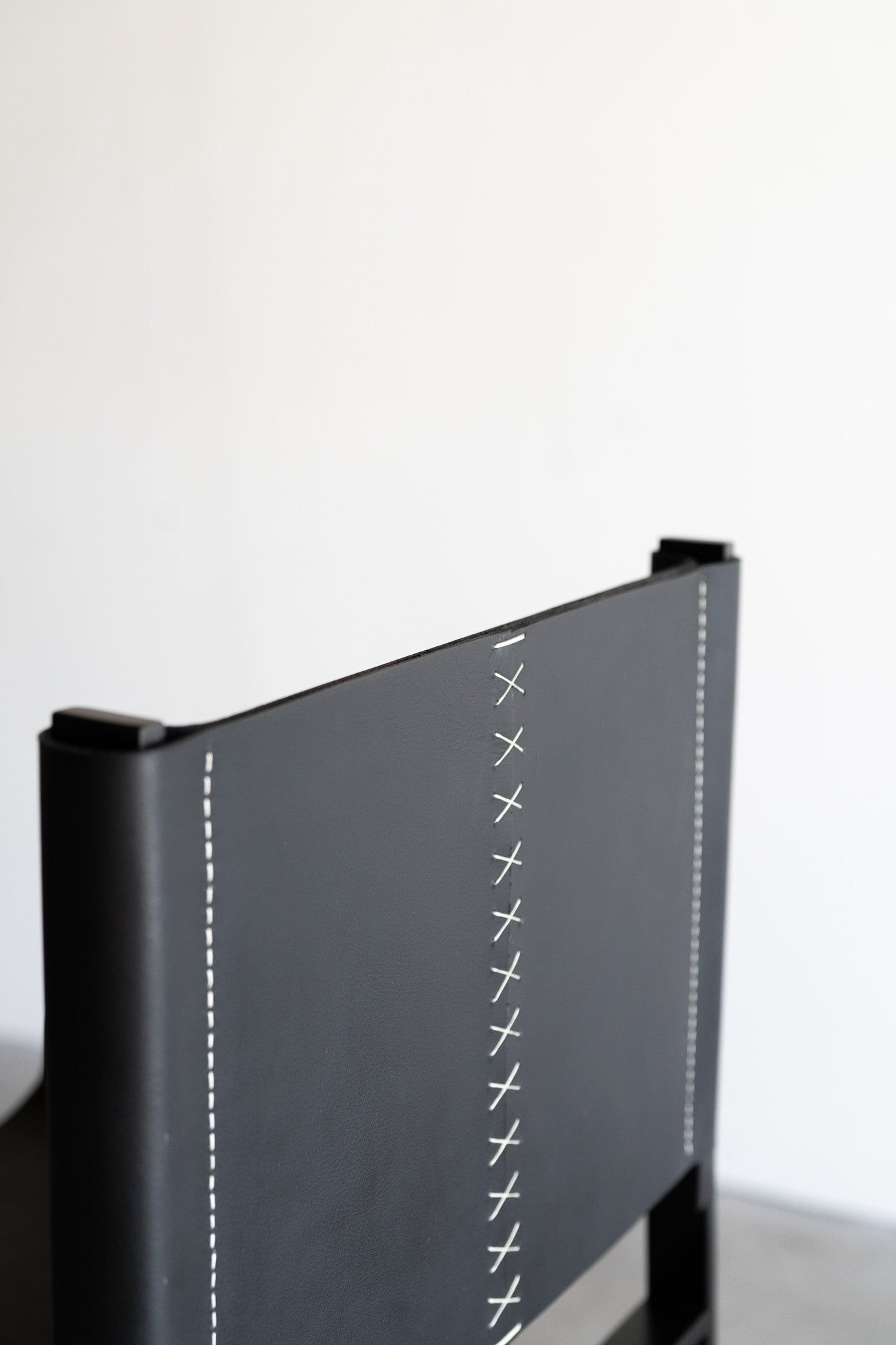 latigo bar stools - black leather 
