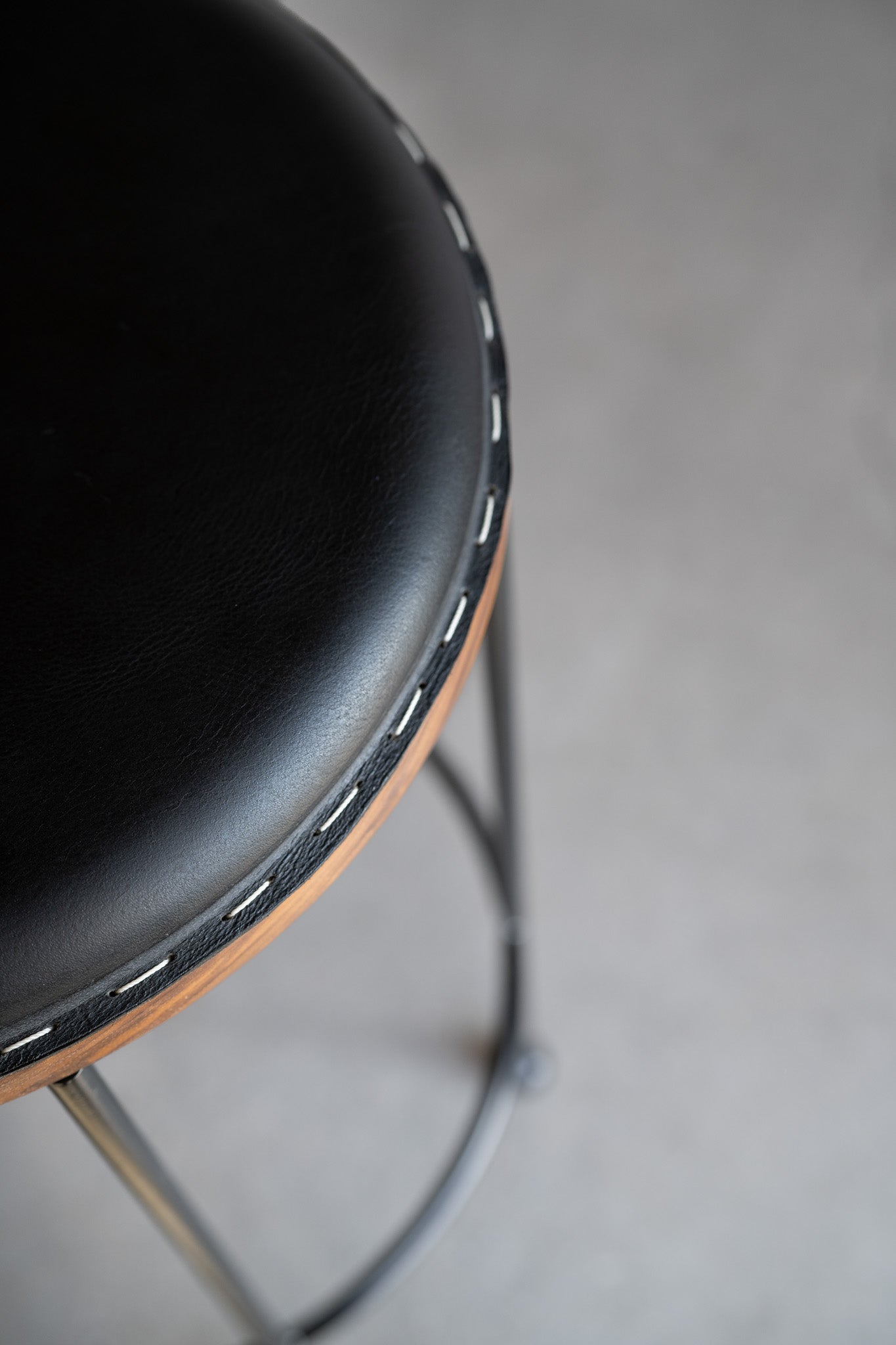 Lucia Bar Stool
