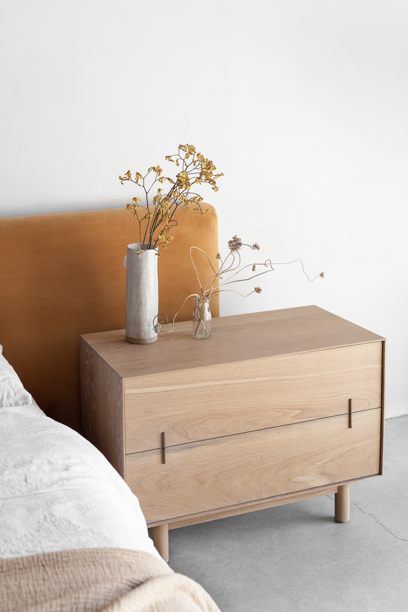 Nima Nightstand