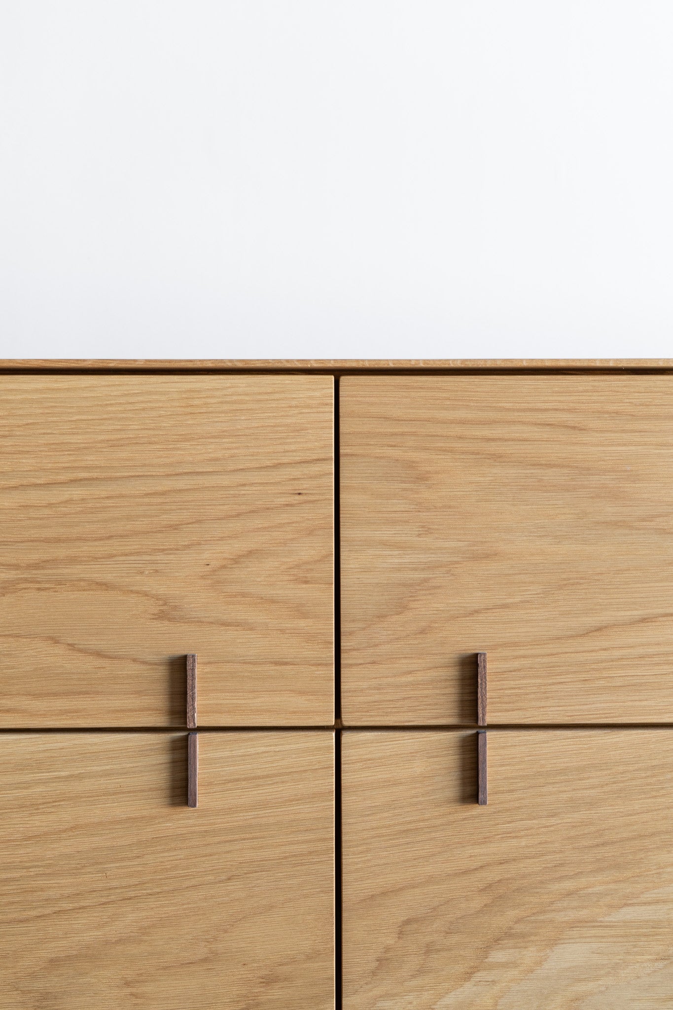 Nima sideboard - oak wood cabinet close up on drawers 