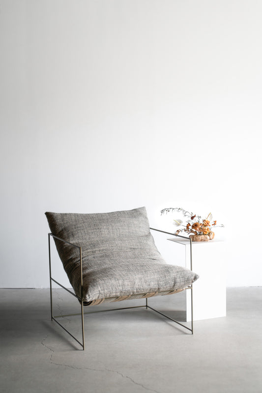 Sierra chair x brooke wagner - Steel frame with woven fabric 