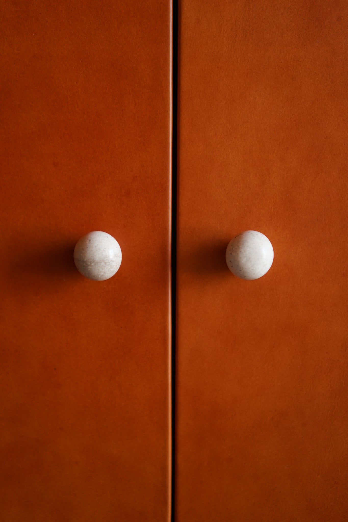Morro credenza - leather and handles close up 