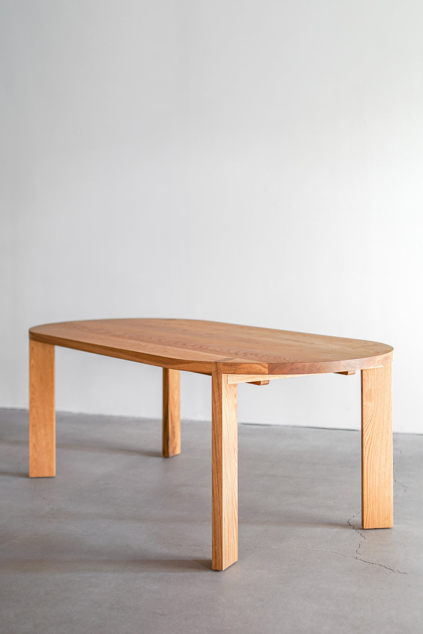 Morro dining table - full wood table 