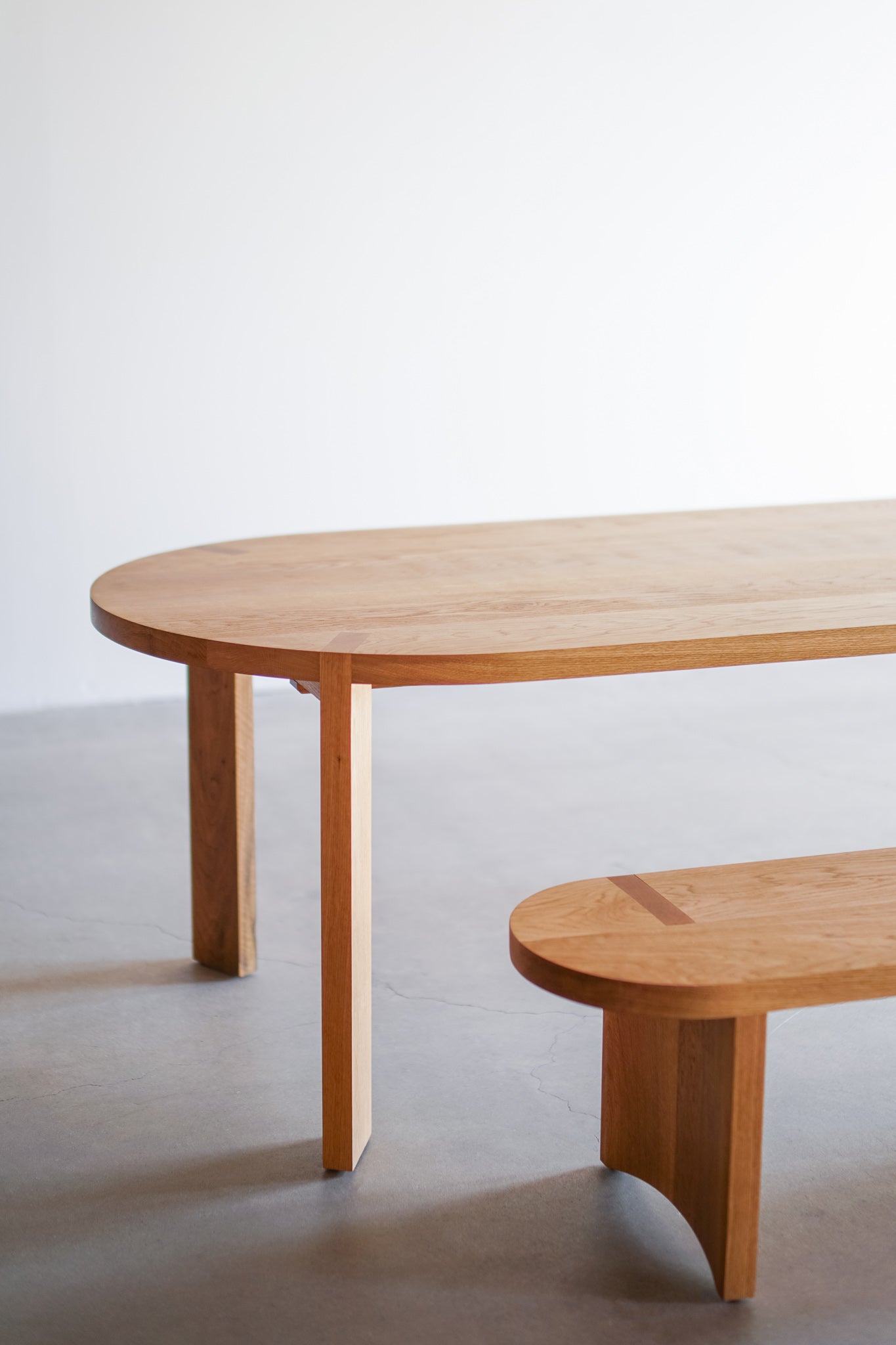 Morro dining table styled with Morro bench 