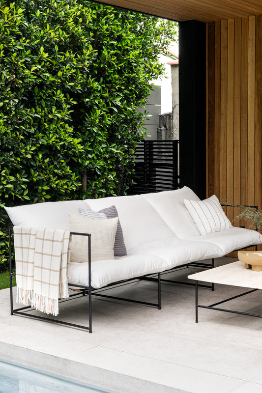 Outdoor Sierra Sofa
