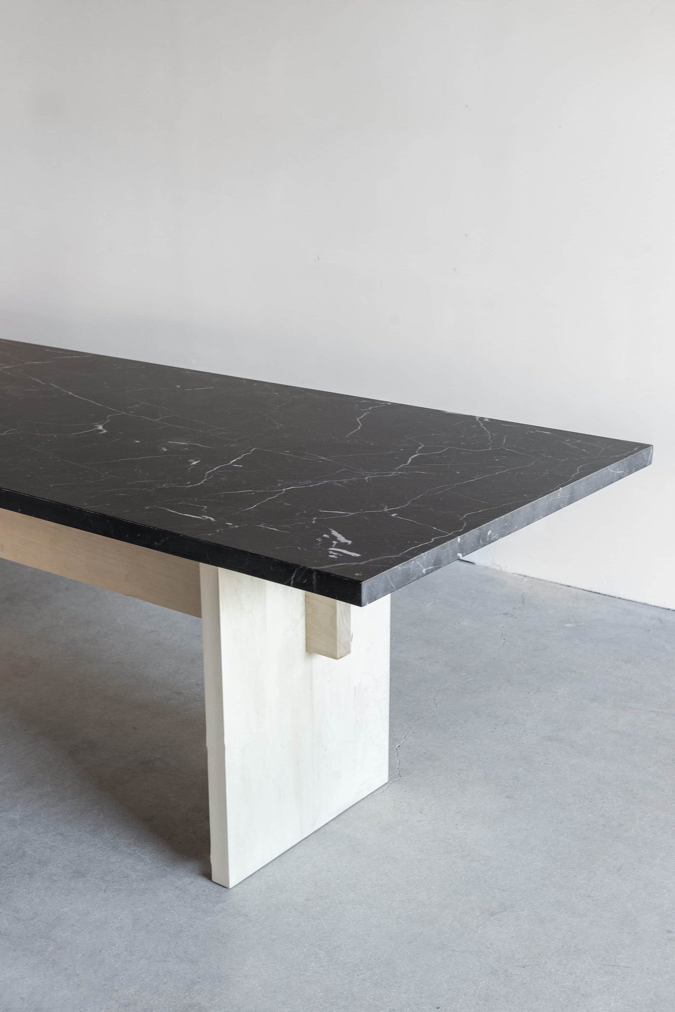 Marquina Dining Table